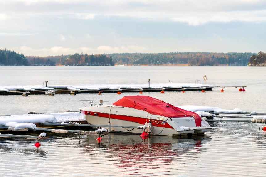 HOW AND WHY YOU SHOULD DE-WINTERIZE YOUR BOAT IN PREPAREATION FOR THE SUMMER